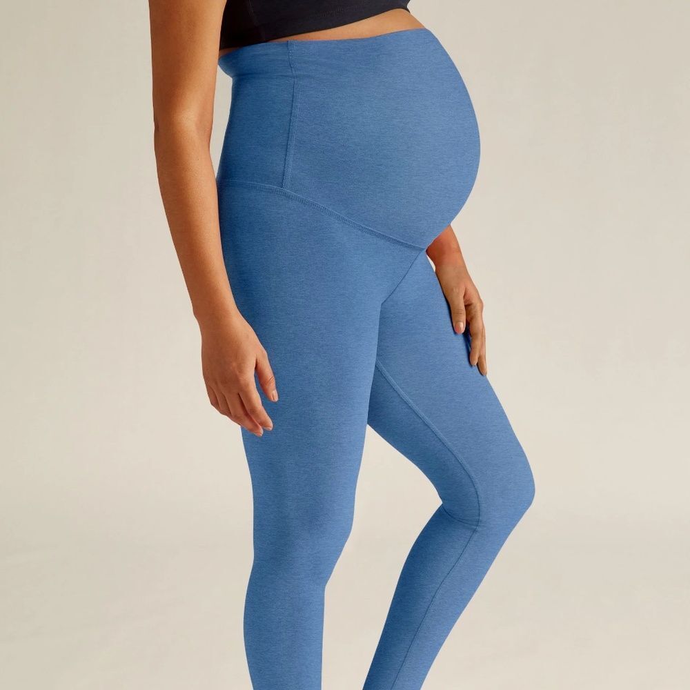 Beyond Yoga Midi Maternity Legging - size M